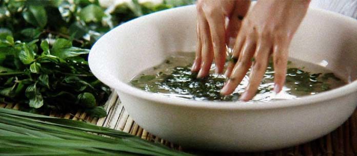 Banhos-de-ervas Banhos de ervas